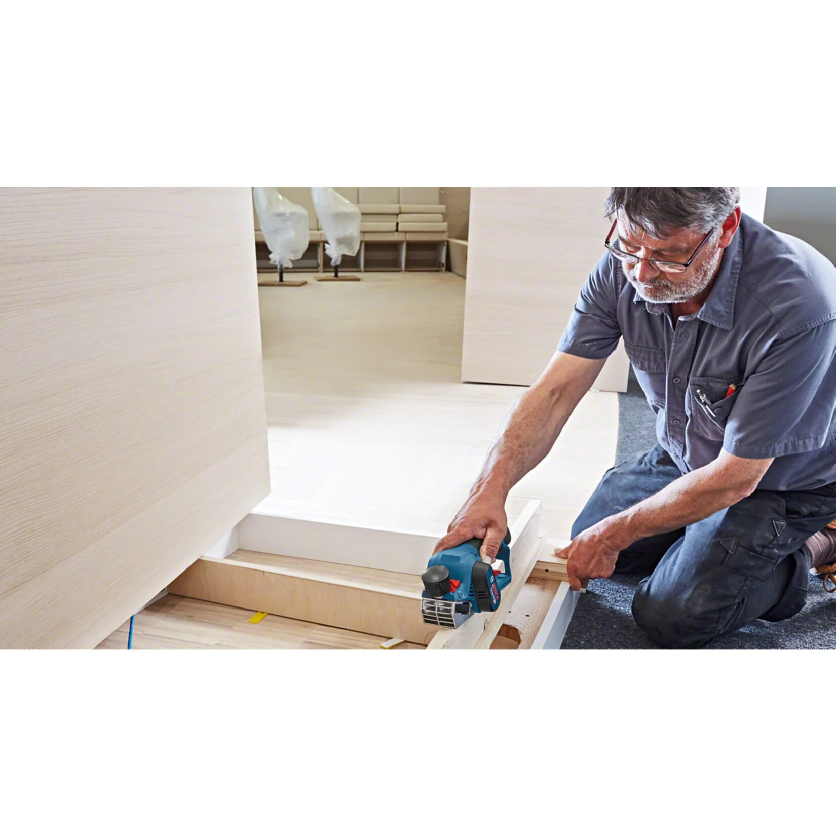 Bosch Elektrohobel Akku-Hobel GHO 12V-20 Professional Solo 3 Bosch Elektrohobel Akku-Hobel GHO 12V-20 Professional Solo – Bild 3