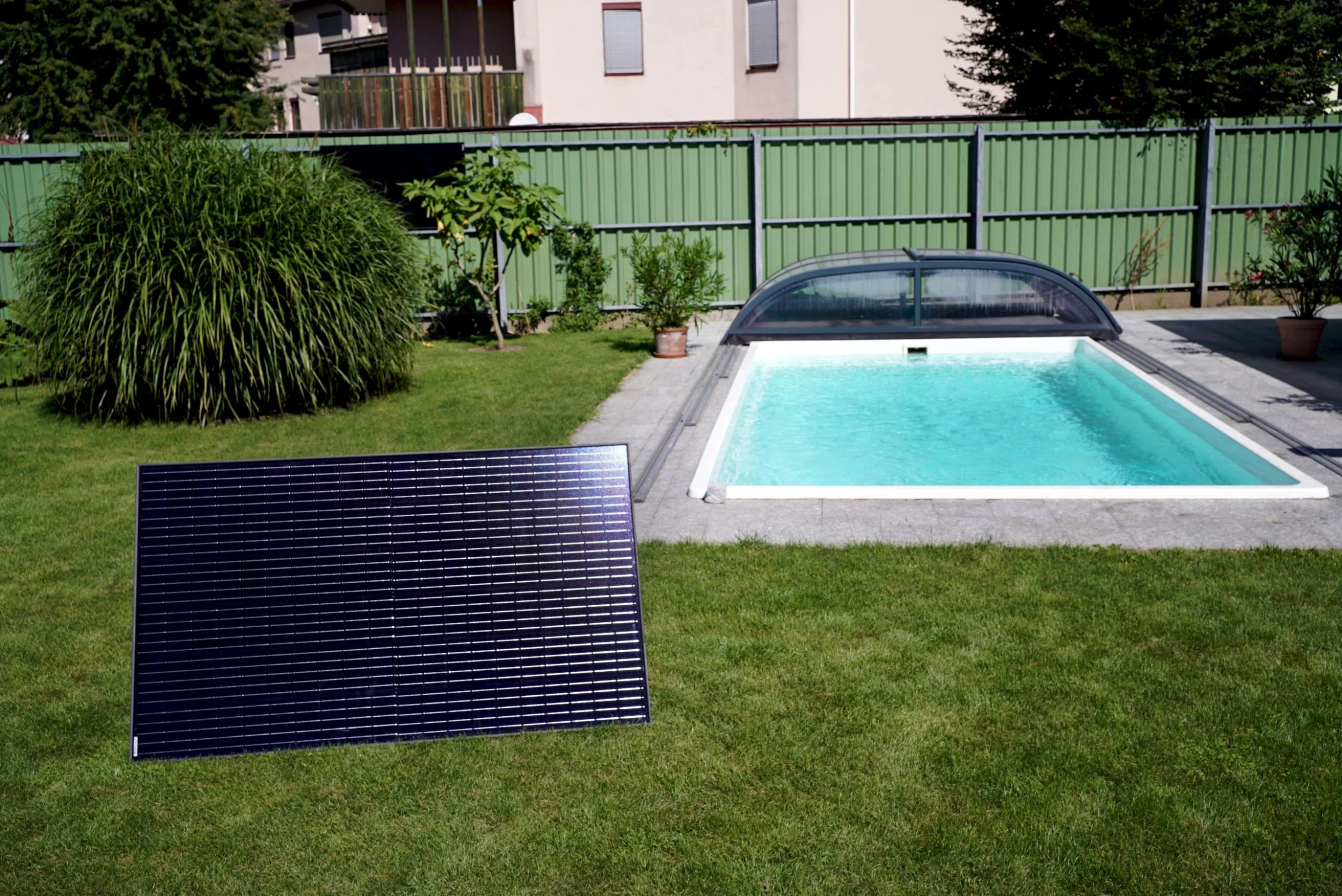 EET Solaranlage LightMate Garten - Plug-in Photovoltaik System Mit Schukokabel 5 EET Solaranlage LightMate Garten - Plug-in Photovoltaik System Mit Schukokabel – Bild 5