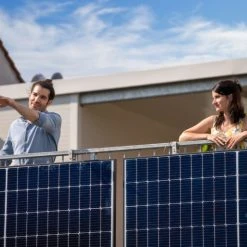 EET Solaranlage LightMate+ Balkon Plug-in Photovoltaik System 600W Schuko-Kabel -BRB-Lagertechnik Geschäft 8600335800 55810 prod 003